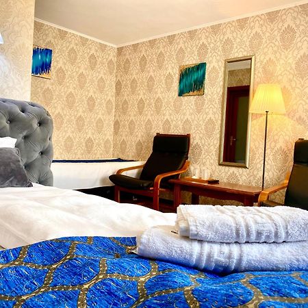 Casa Topazz Târgu Jiu Eksteriør billede