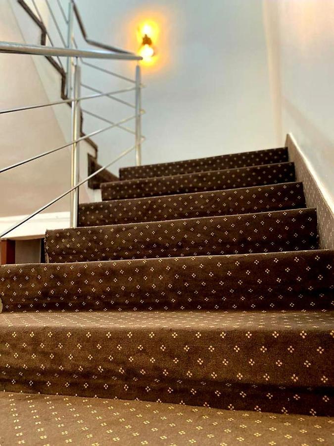Casa Topazz Târgu Jiu Eksteriør billede